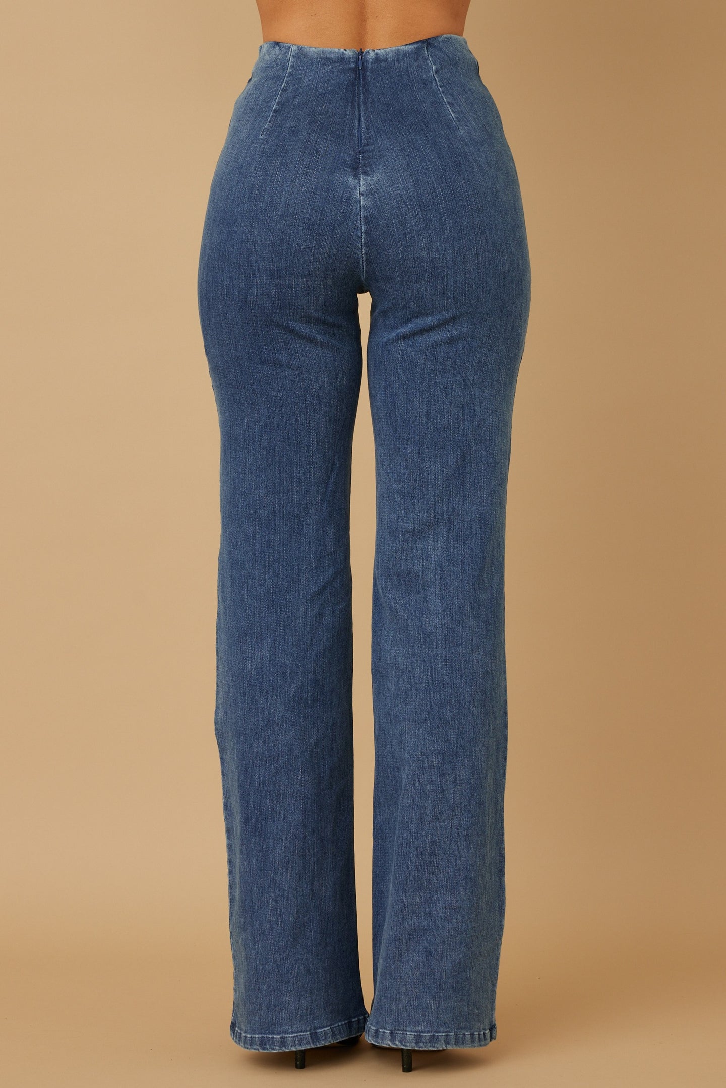 High Waisted Button Jeans (REG)