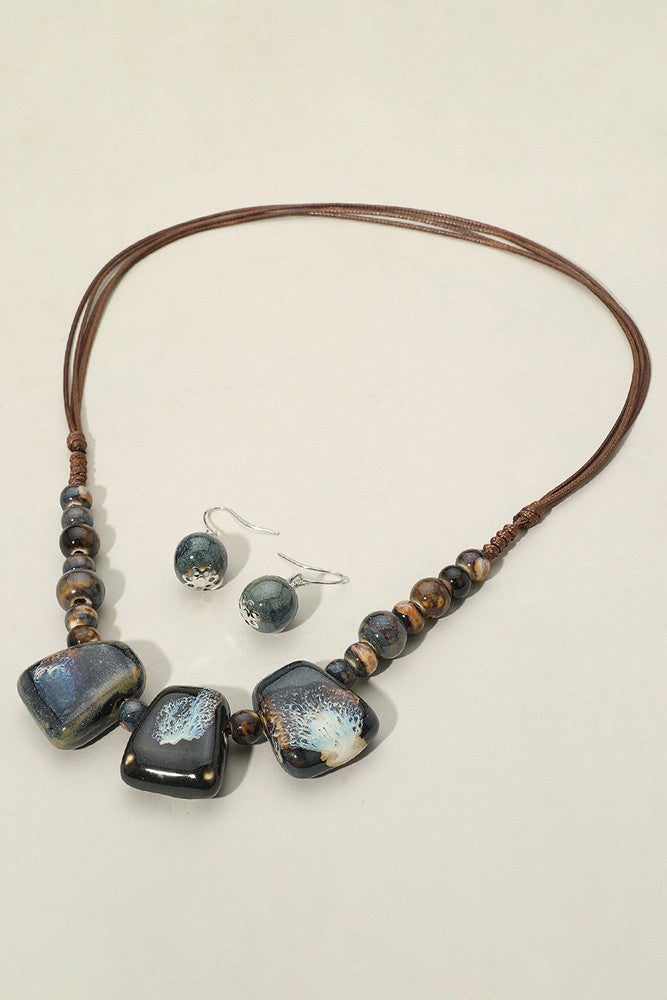 Resin Cord Necklace