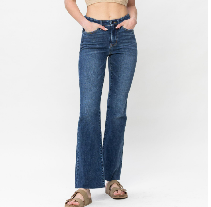 Judy Blue MID RISE HARSH CONTRAST WASH AND CUT HEM BOOTCUT Shop