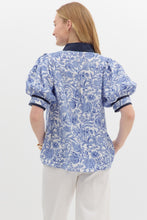 Floral Print Puff Sleeve Top in Blue (REG)