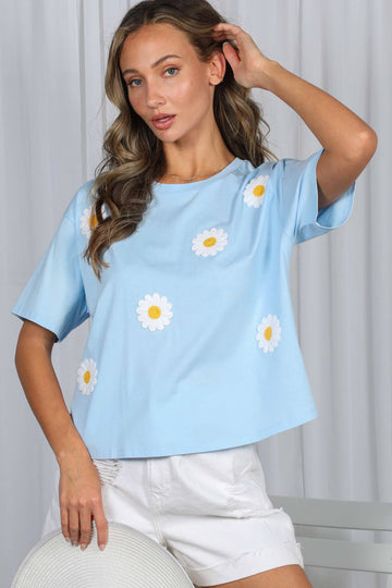 Bloom & Cozy Daisy Top in Blue (REG)