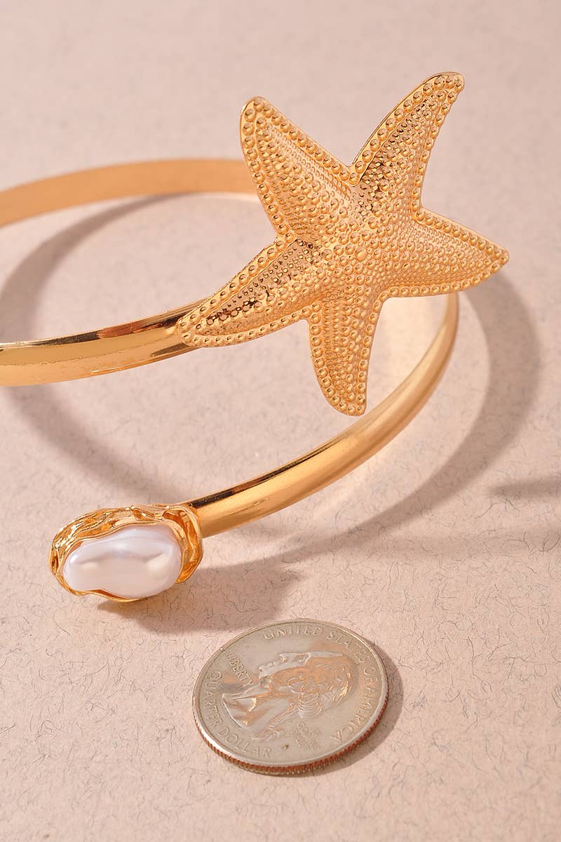 Gold Starfish Open Arm Cuff