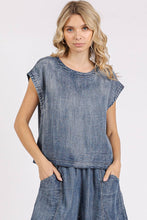 Chambray Button Back Top (REG)