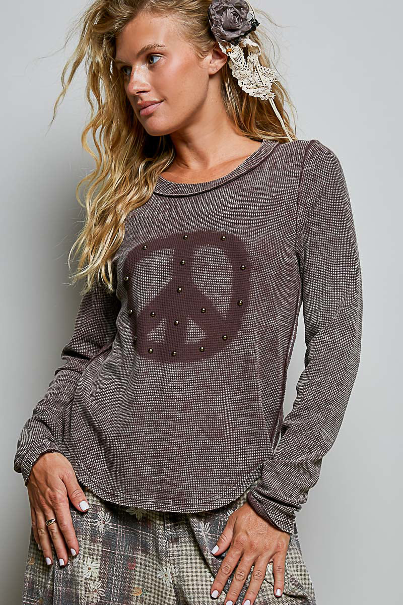 Washed Thermal Peace Top in Coffee Bean (REG)