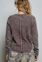 Washed Thermal Peace Top in Coffee Bean (REG)