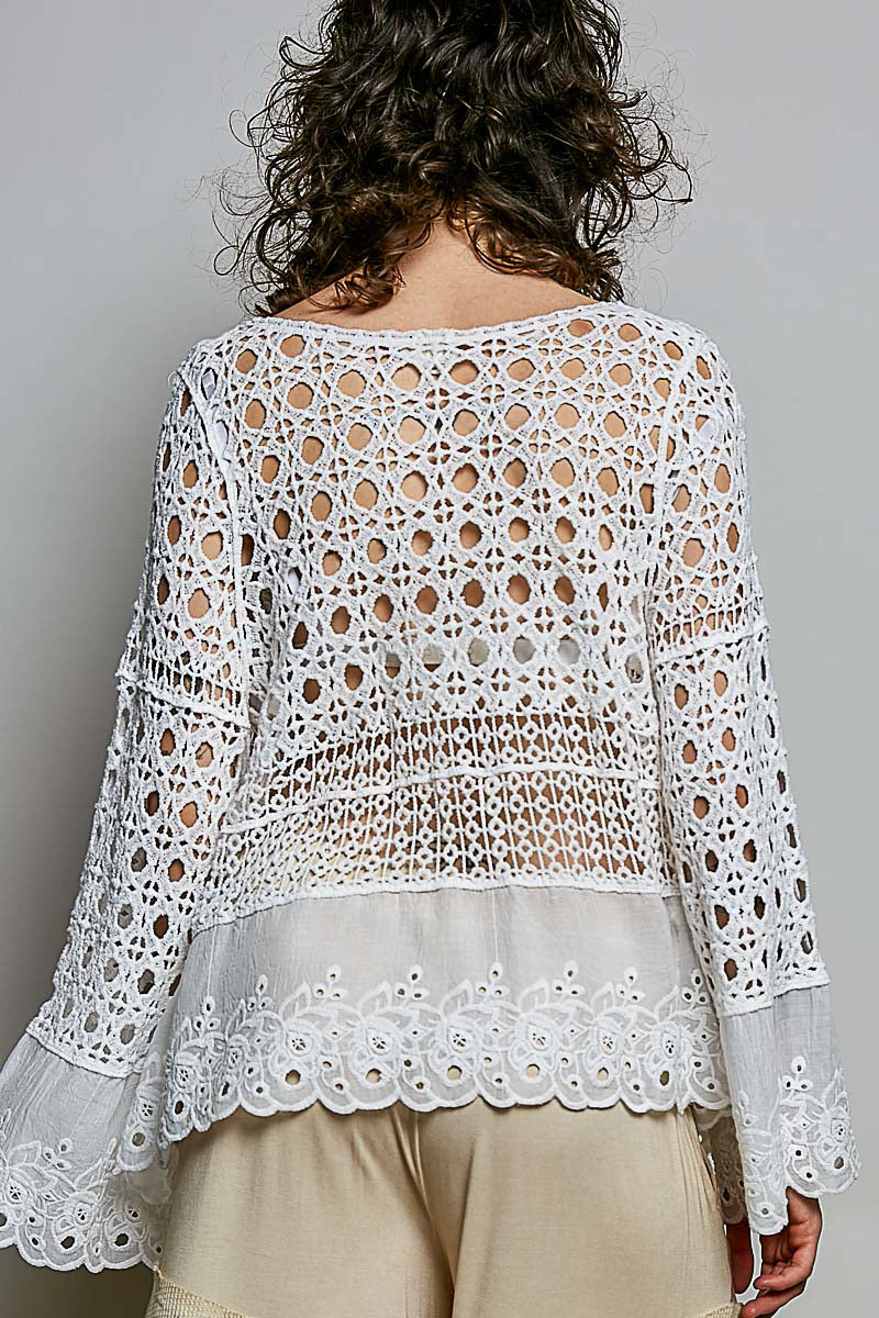 Flowy Feeling Crochet Top in Off White (REG)