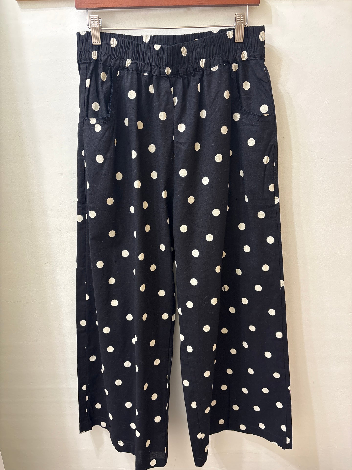 Linen Polka Dot Pants in Black (REG)