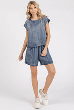 Chambray Button Back Top (REG)