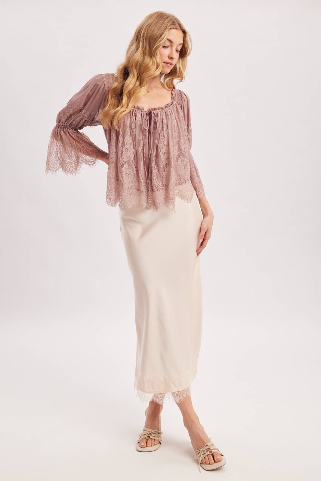 Eyelash Lace Blouse Top in Mauve (REG)