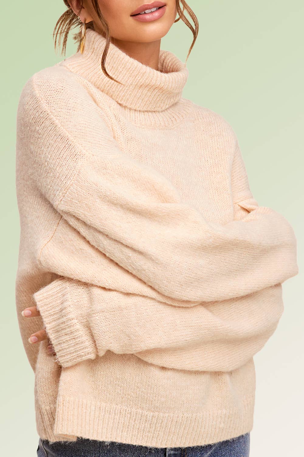 Pintuck Turtleneck Sweater in Coconut (REG)