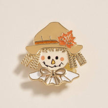 Smiling Scarecrow Face Brooch