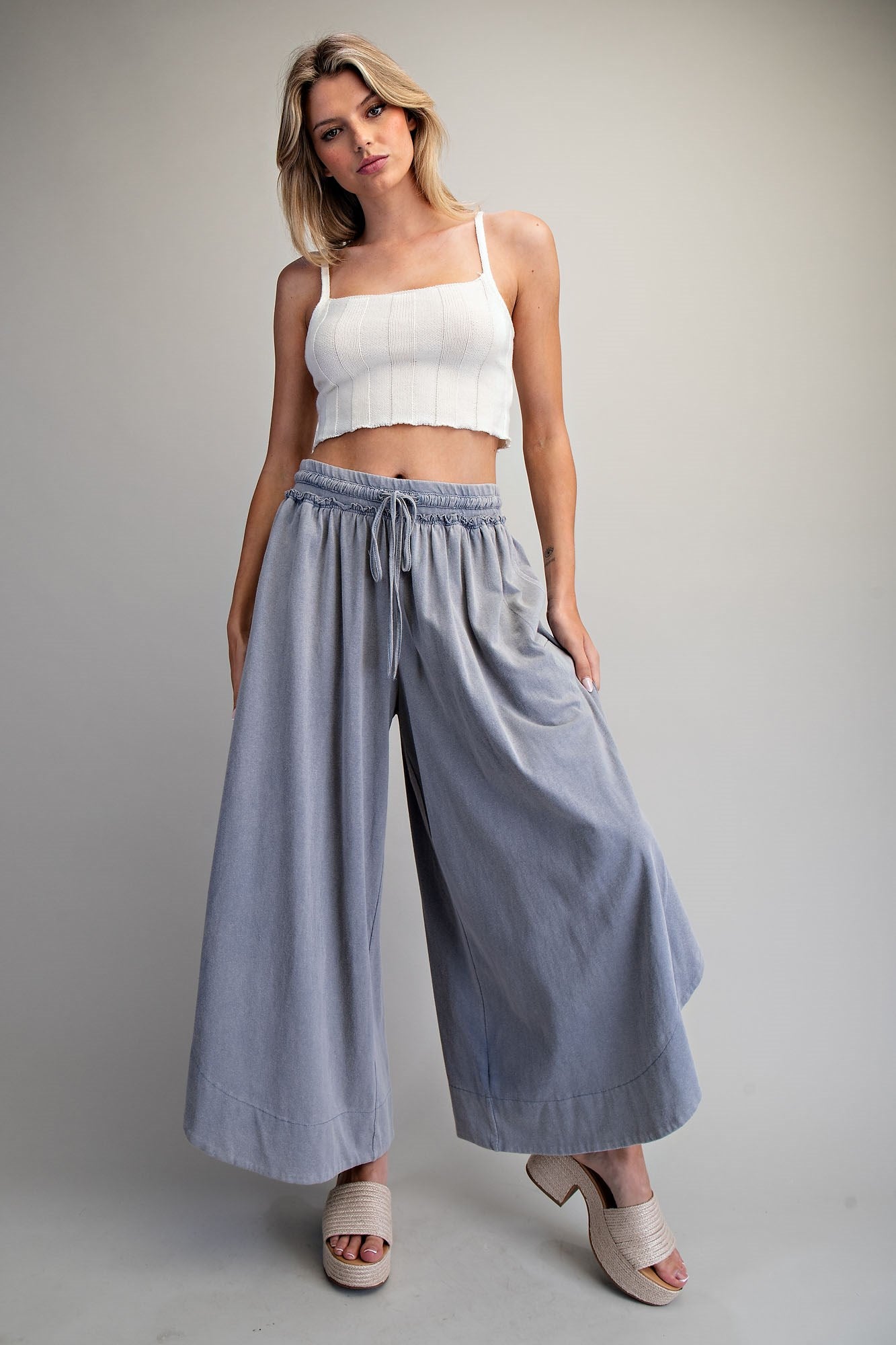 Side Slit Wide Leg Pants in Denim (REG)