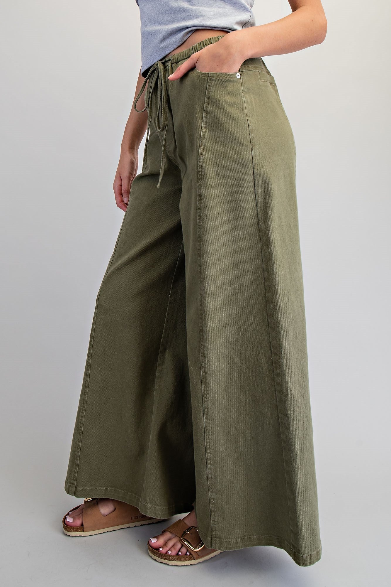 Waist Tie Wide Leg Pants in Dry Herb (REG)