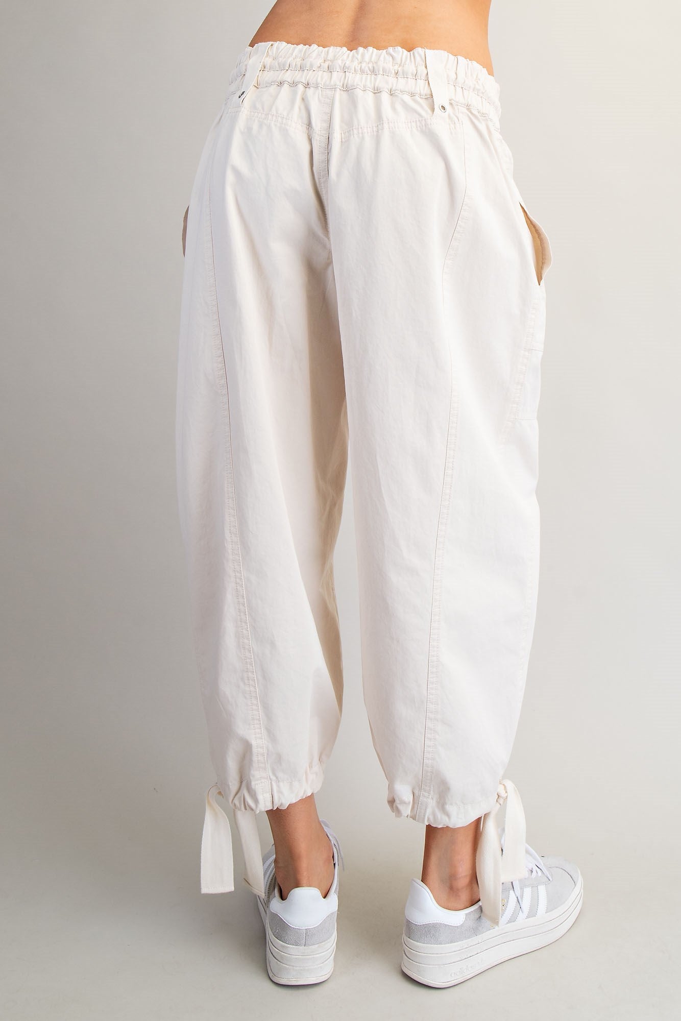 Tie Cuff Cargo Pants in Bone White (REG)