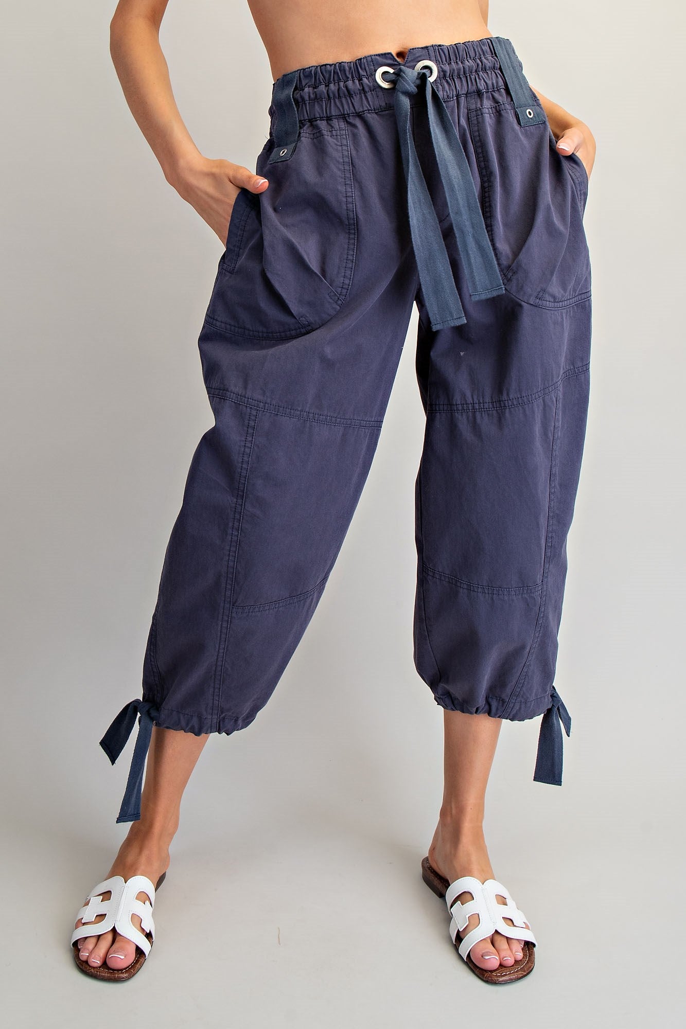 Tie Cuff Cargo Pants in Navy (REG)