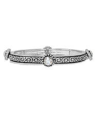 Textured Circle Stone Bracelet