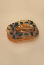 Jumbo Lay Flat Matte Claw Clip