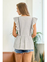 Striped Ruffle Top (REG)