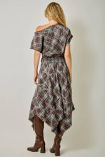 Asymmetrical Frayed Plaid Skirt in Wine/Teal (REG)