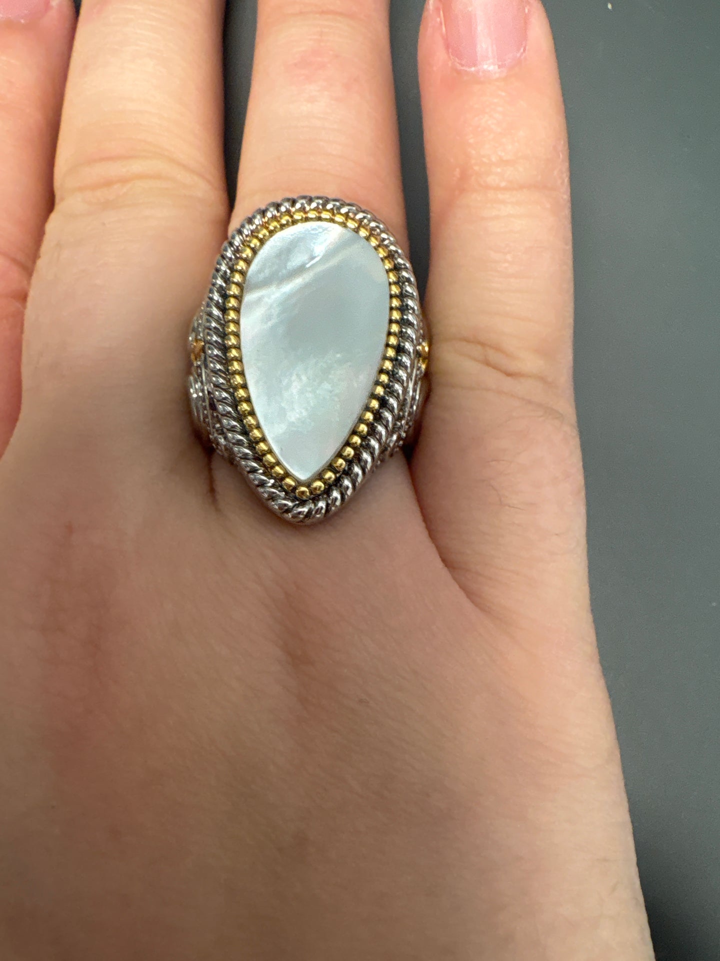Mother of Pearl Teardrop Ring