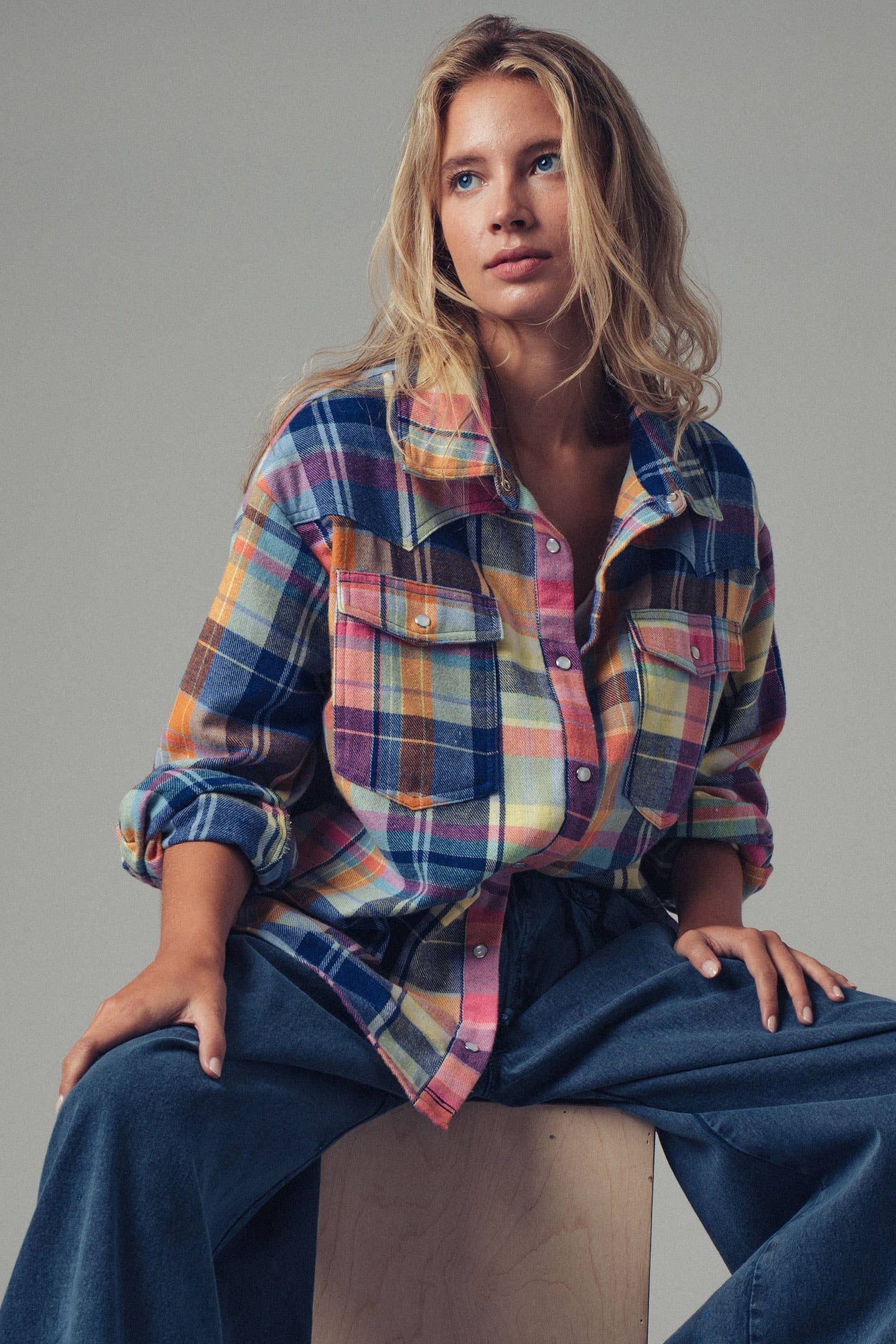 Plaid Snap-Front Top (REG)