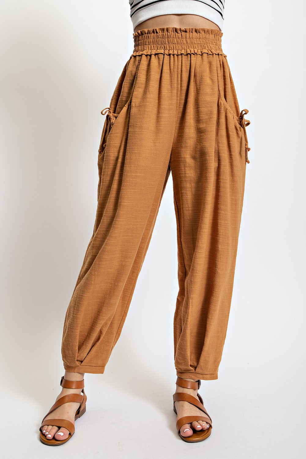 Voluminous Relaxed Pants in Ochre (REG)