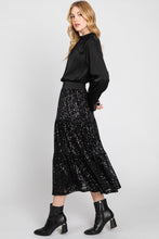 Black Sequin Midi Skirt (REG)