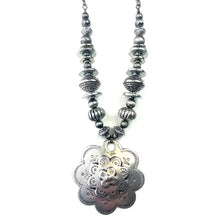 Chunky Silver Flower Necklace