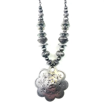Chunky Silver Flower Necklace