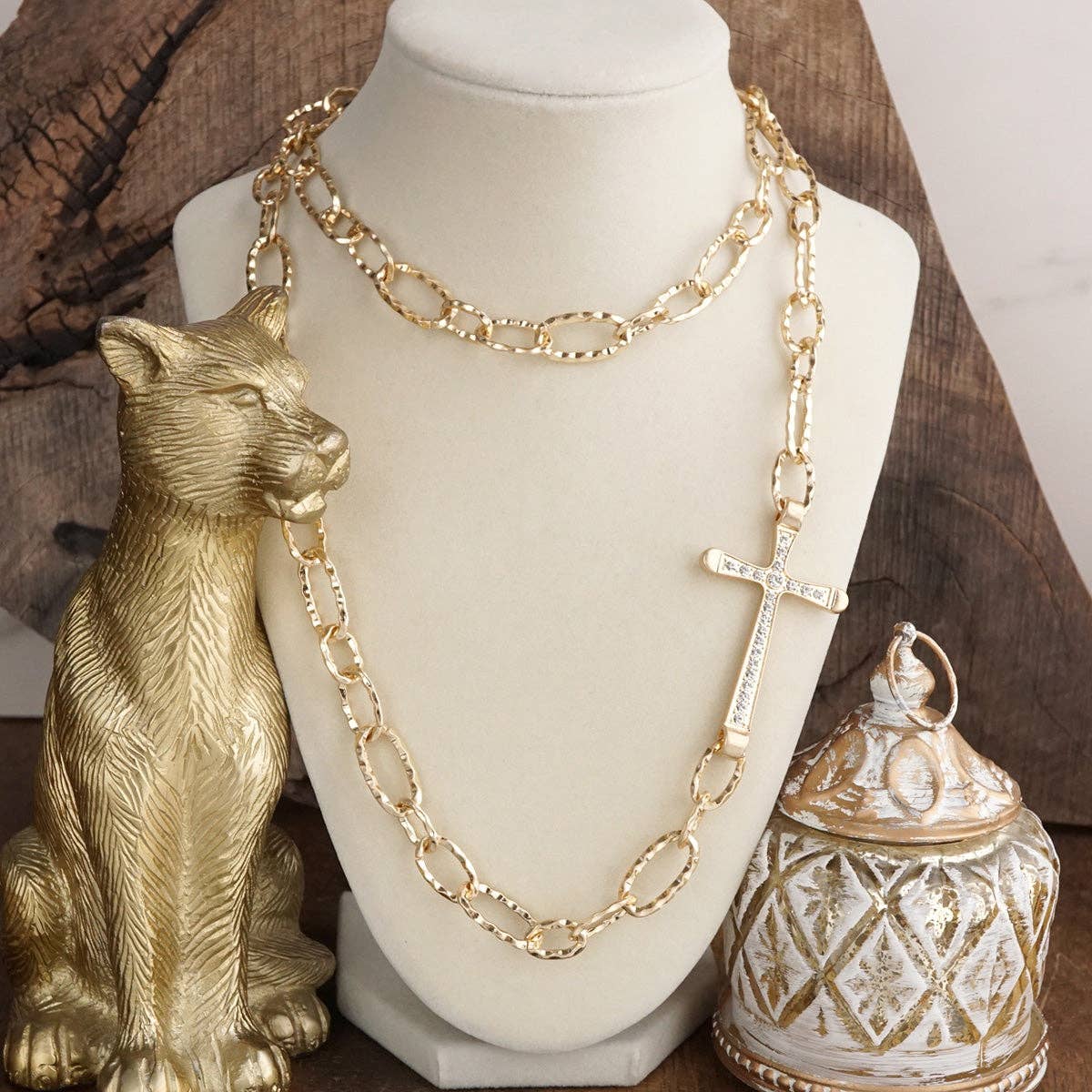 Faith Line Side Cross Necklace
