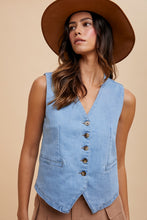 Light Denim Stretch Vest (REG)