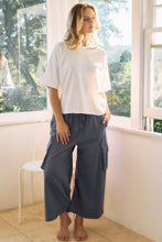 Wide Leg Cargo Pants in Charcoal (REG)