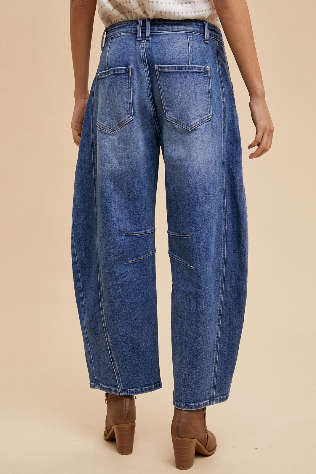 Everyday People Midrise Barrel Jeans