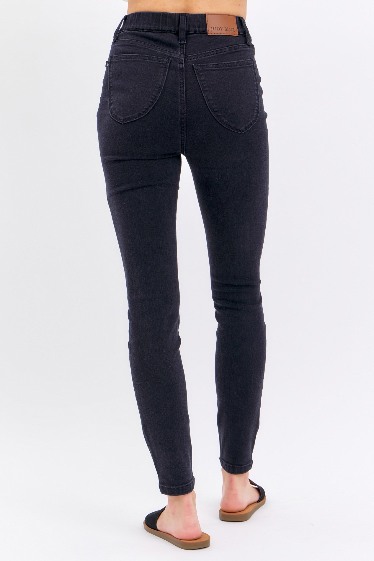 Judy Blue Pull On Black Skinny Jeans 88581 (REG)