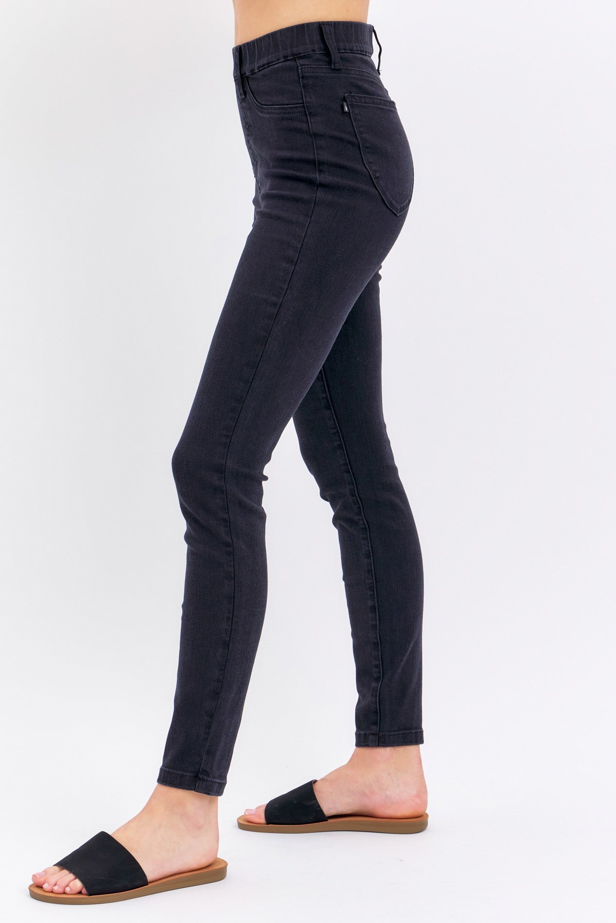 Judy Blue Pull On Black Skinny Jeans 88581 (REG)