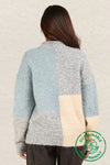 ECO Colorblock Sweater in Grey (REG)