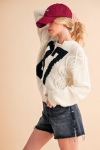 87 Valorie Sweater (REG)
