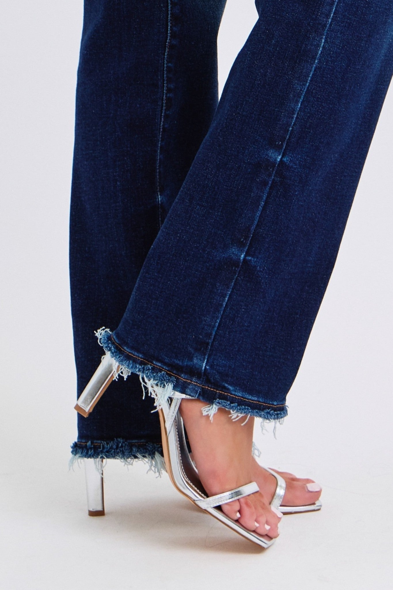 Judy Blue Frayed Hem Straight Jeans 82622 (REG)