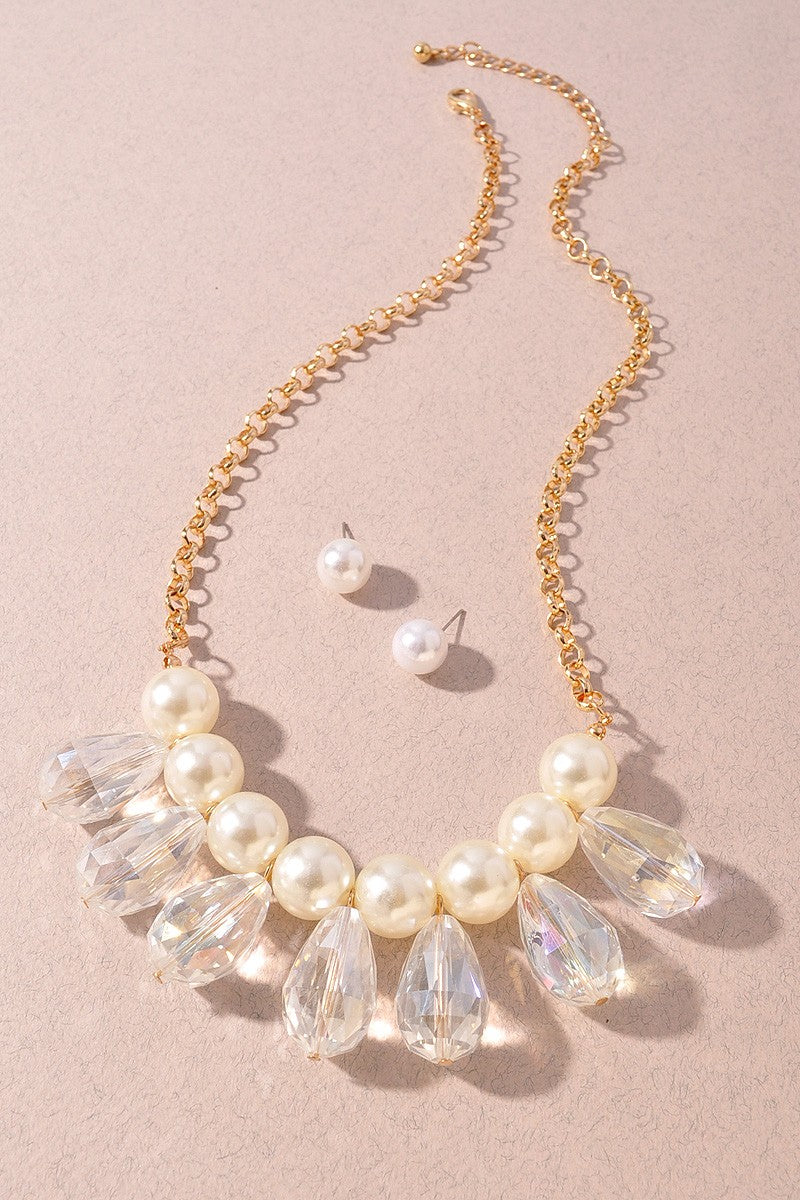 Pearl and Crystal Necklace