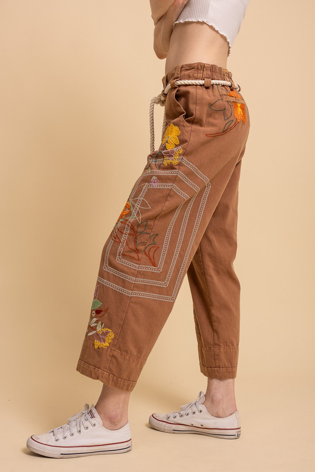 Embroidered Floral Pants in Brick (REG)