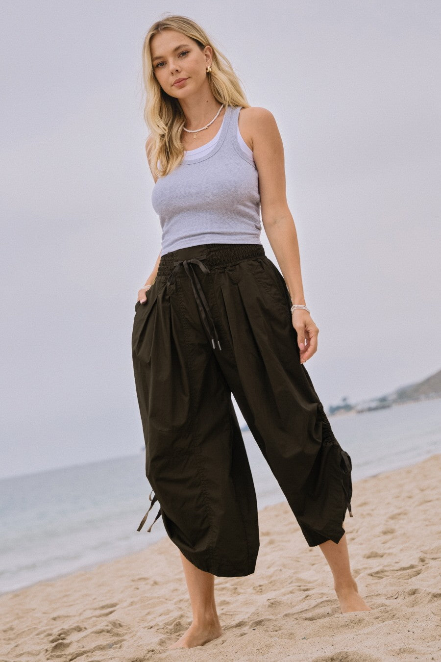 Cotton Wide Leg Pants in Black (REG)