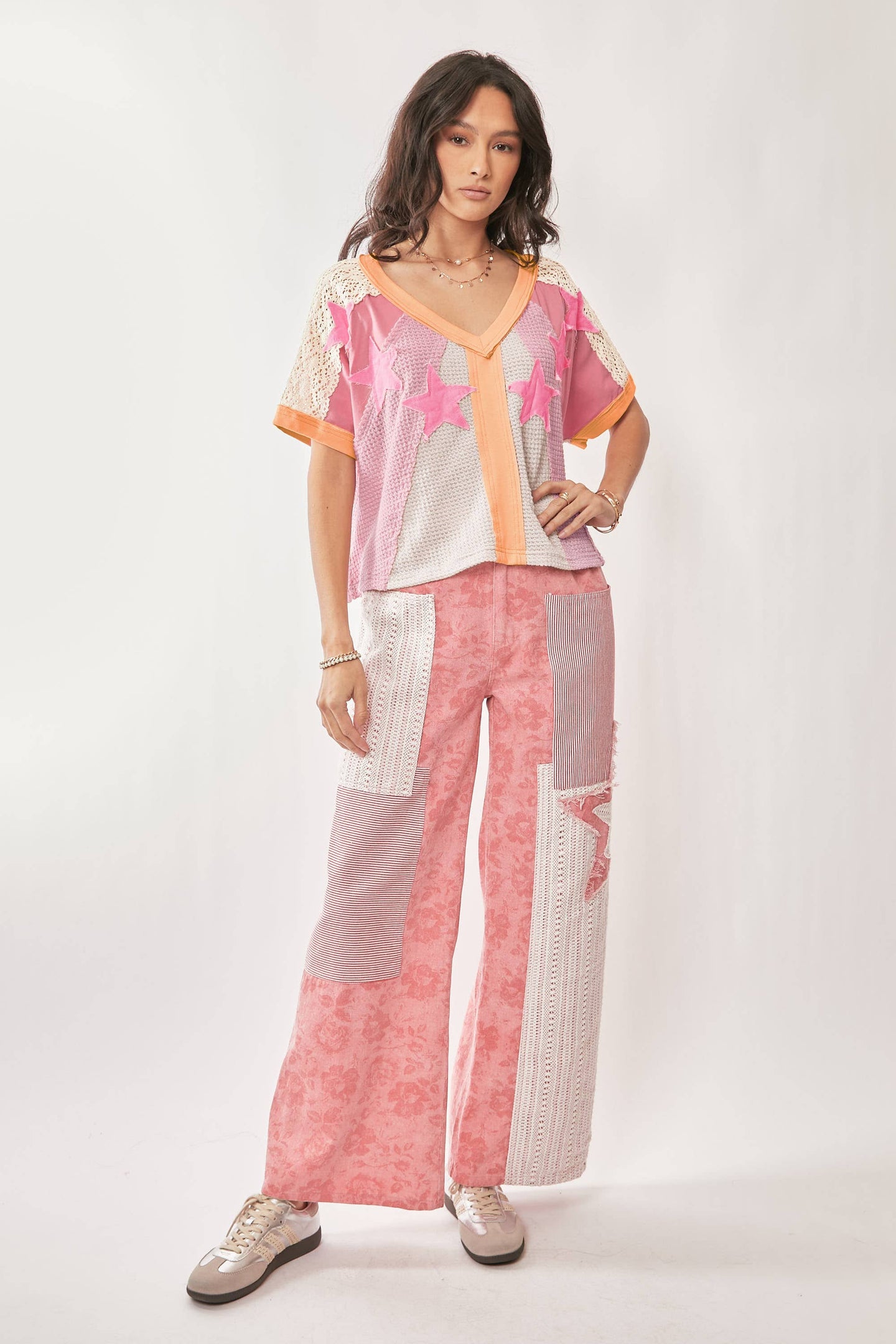Patchwork Star V-Neck Top in Pink (REG)