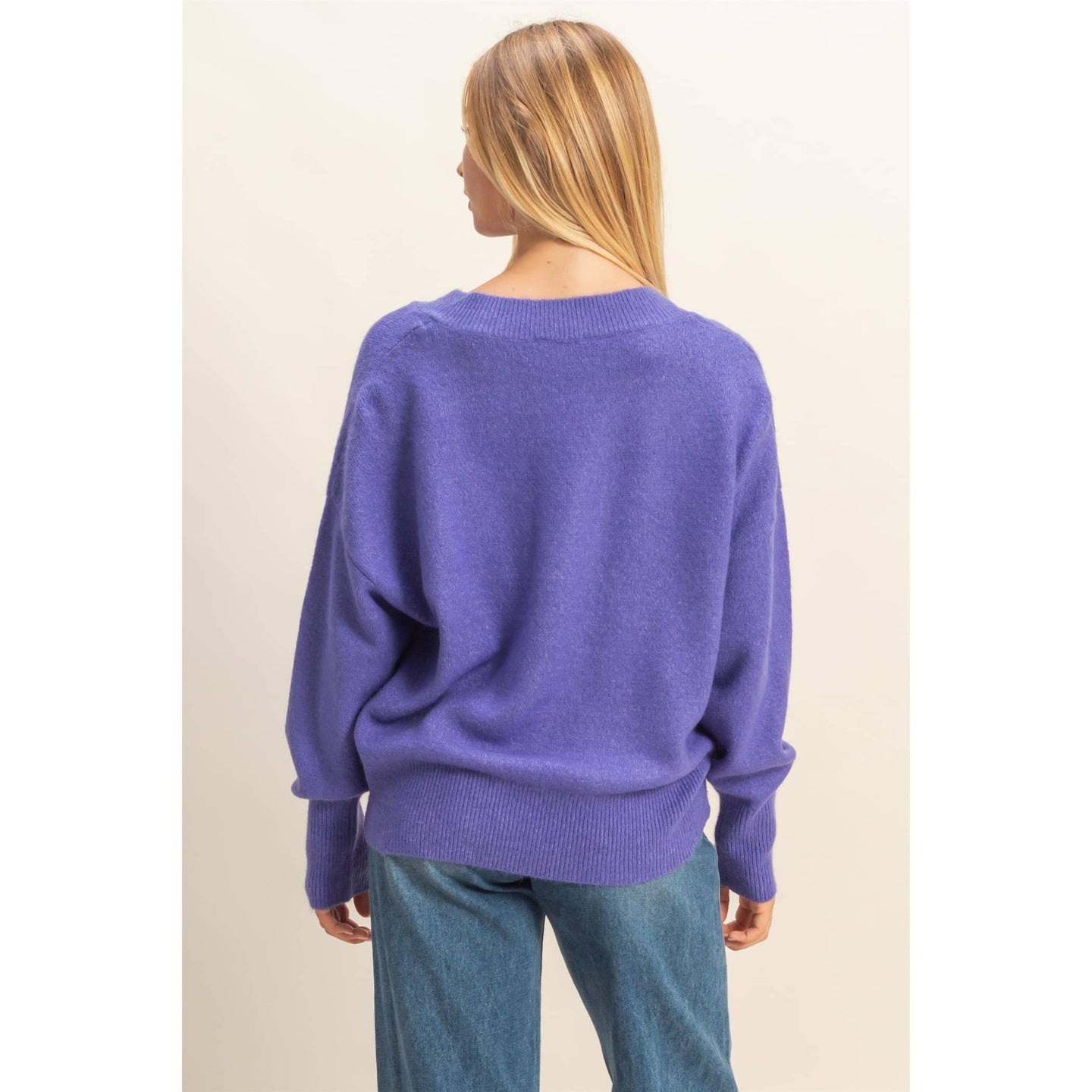 Relaxed V-Neck Sweater in Iris Purple (REG)