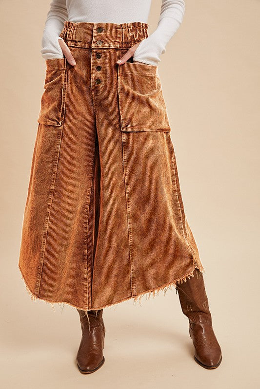Frayed Corduroy Wide Leg Pants in Camel (REG)