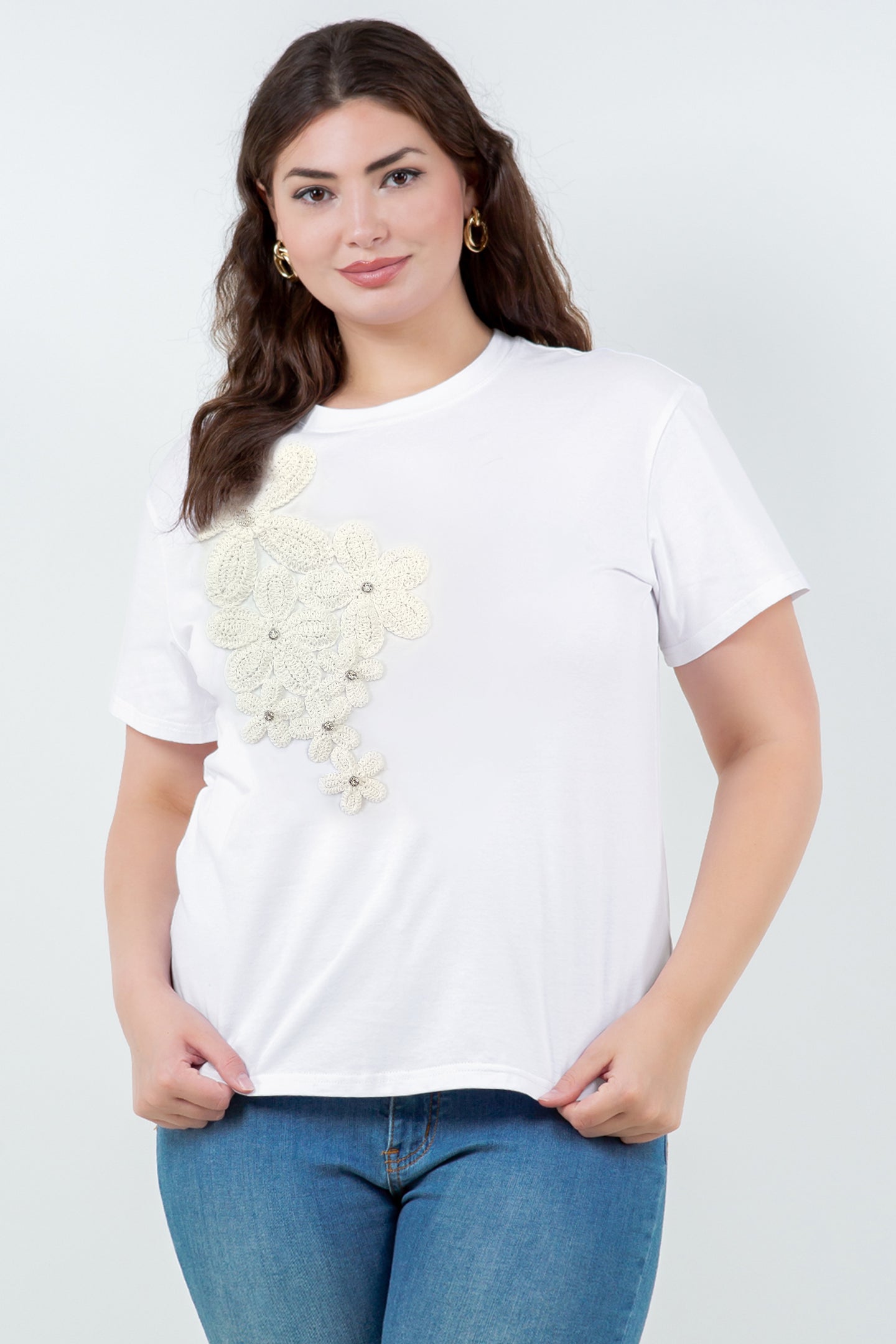 White Floral Applique Tee (PLUS)