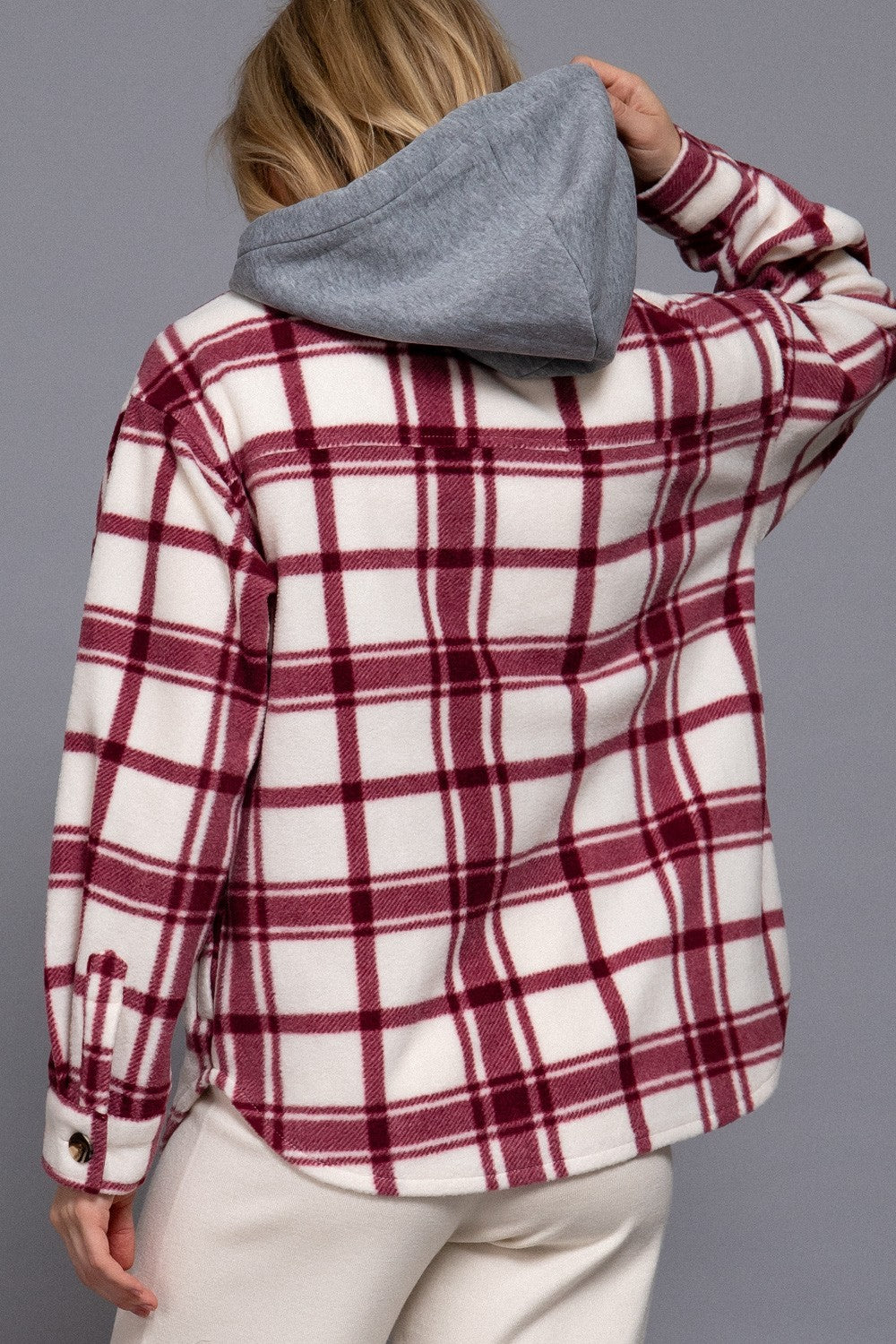 Fleece Plaid Hooded Jacket in Wine (REG)