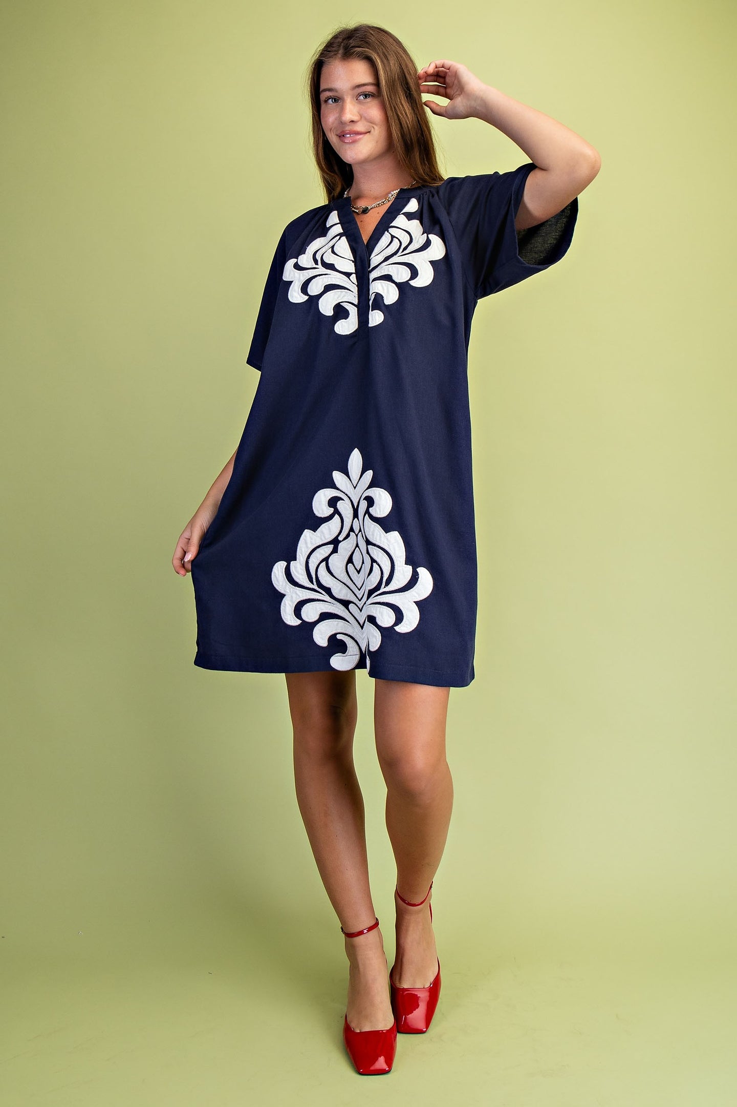 Embroidered V-Neck Linen Dress in Navy (REG)