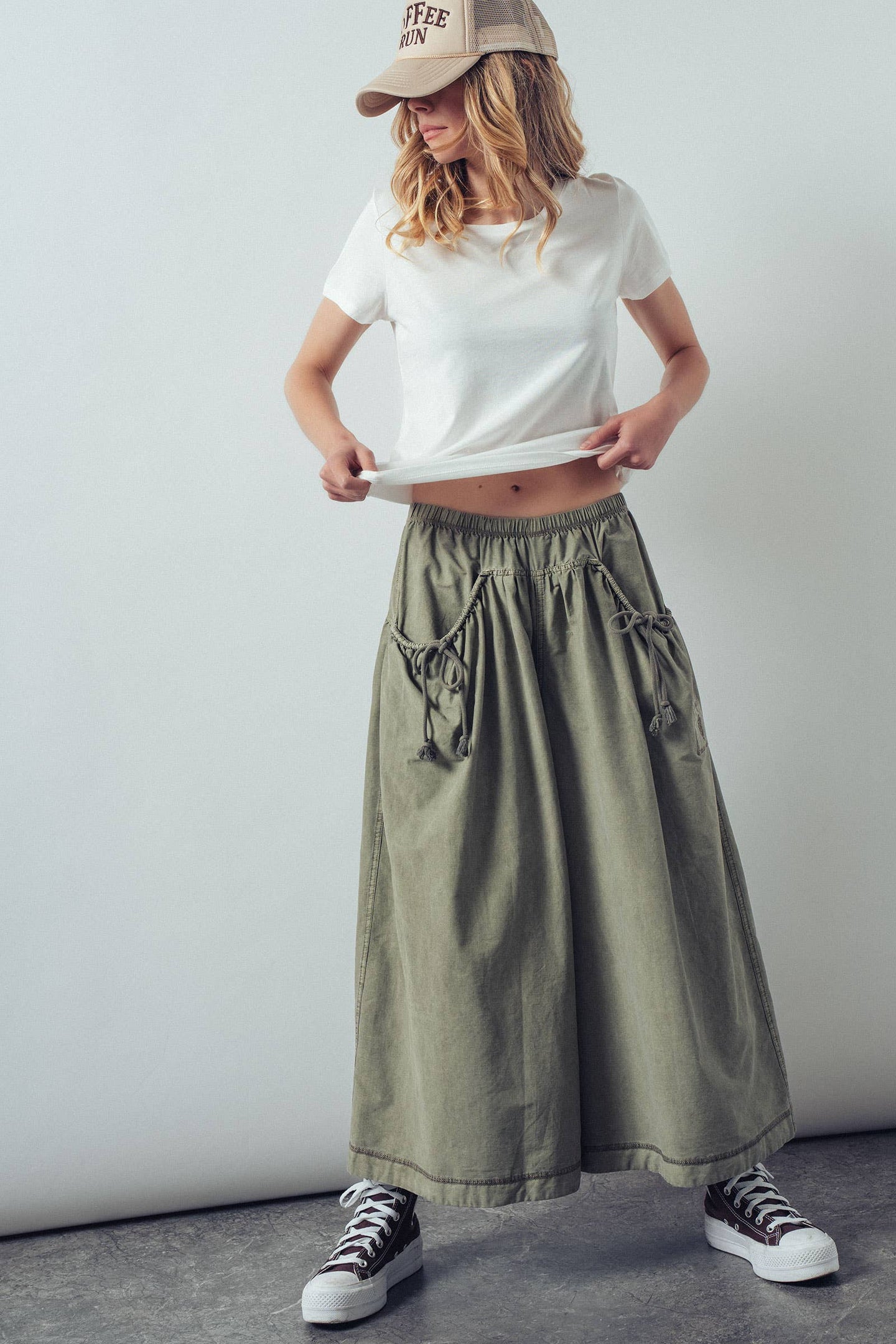 Drawstring Pocket Culotte Pants in Olive (REG)