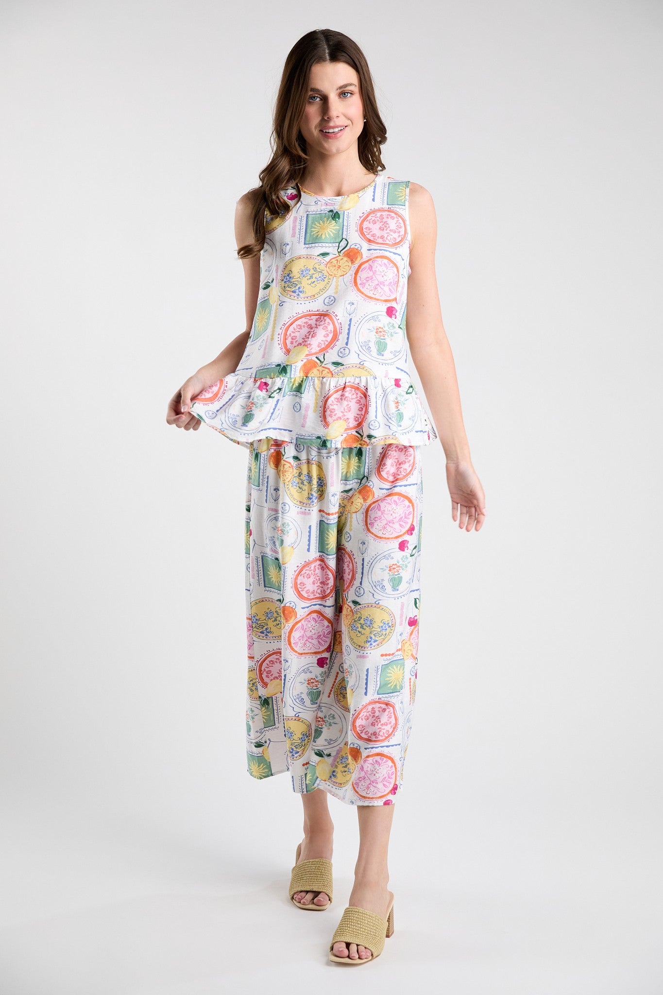 Conversational Tiered Top (REG/PLUS)