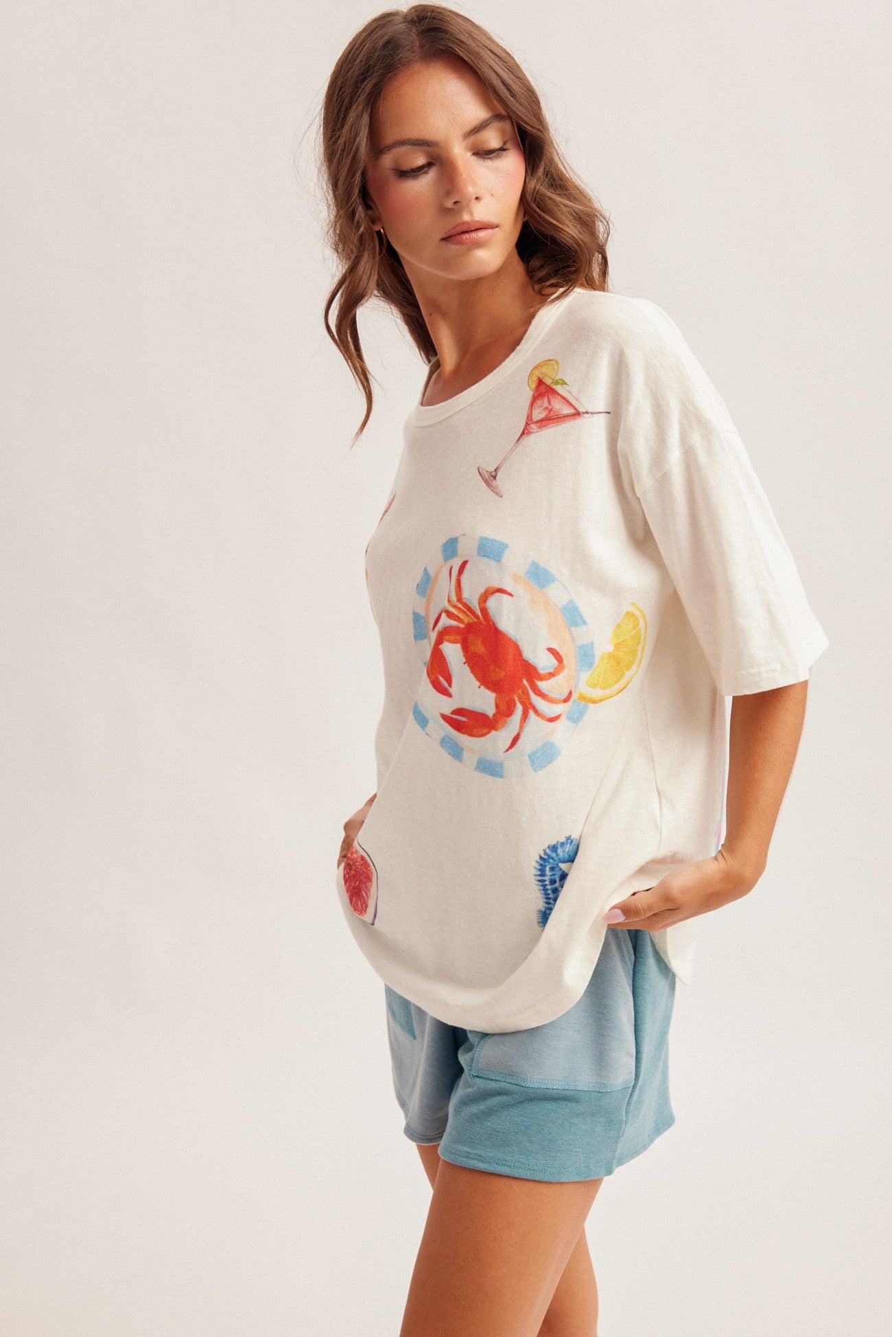 Seafood Party Tee (REG)